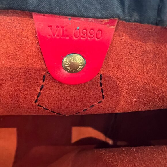 Louis Vuitton - Red Speedy - Picture 8 of 9